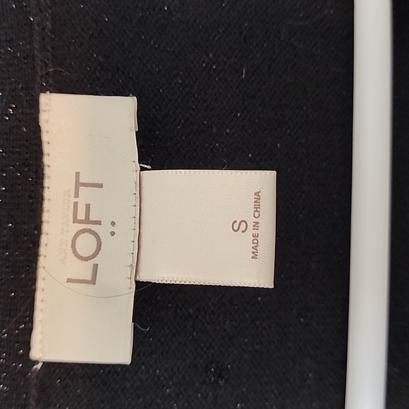 Cardigan - Picture 2 of 4